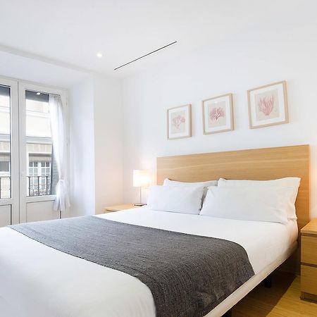 Apartamentos San Lorenzo 26 Madrid Eksteriør billede